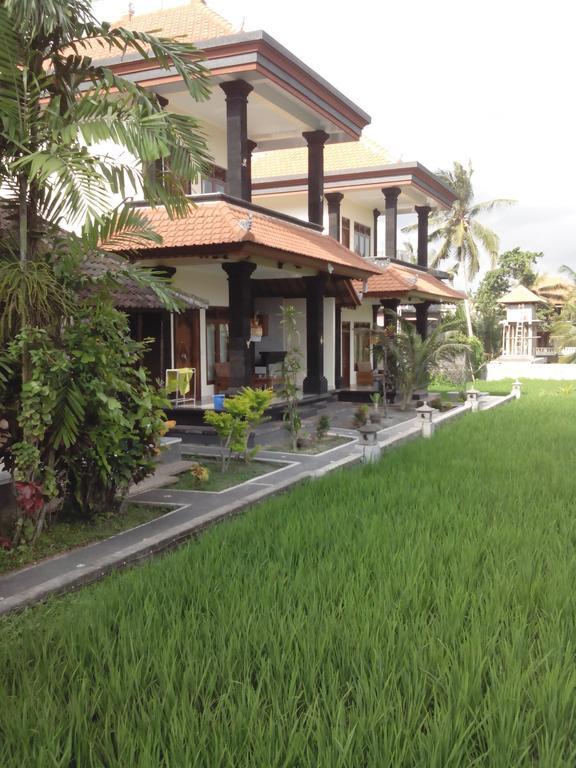 Puji Hostel And Bungalow Ubud Szoba fotó