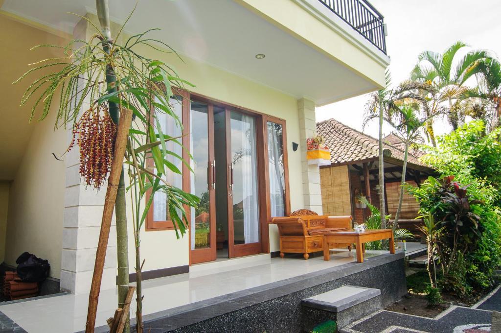 Puji Hostel And Bungalow Ubud Szoba fotó
