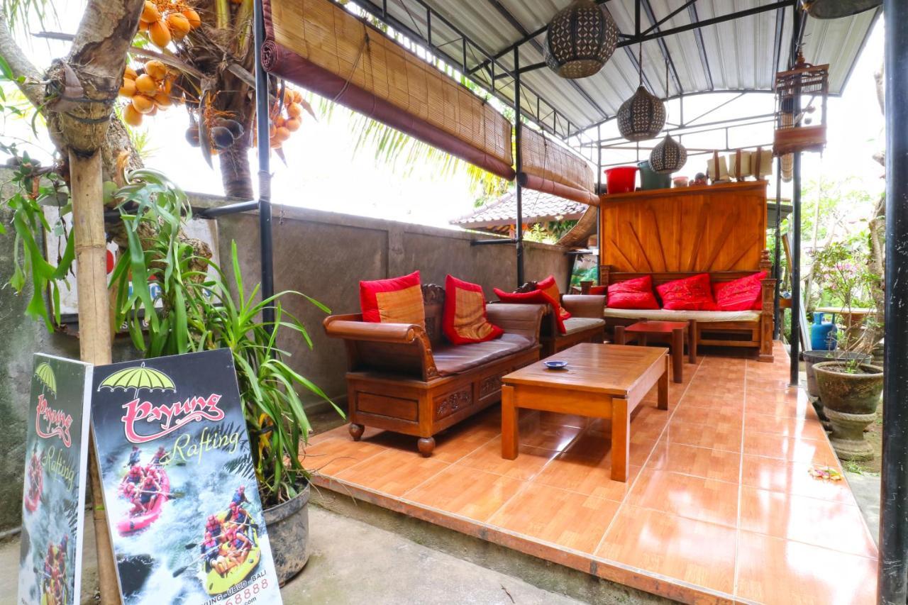 Puji Hostel And Bungalow Ubud Kültér fotó