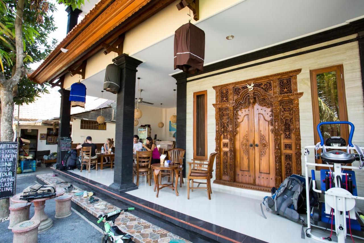 Puji Hostel And Bungalow Ubud Kültér fotó